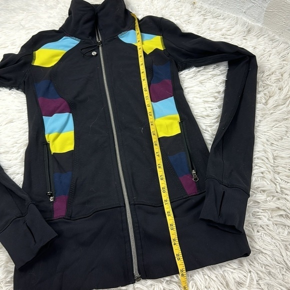 Lululemon Nice Asana Jacket Black / Pow Stripe Split Pea - Picture 4 of 6